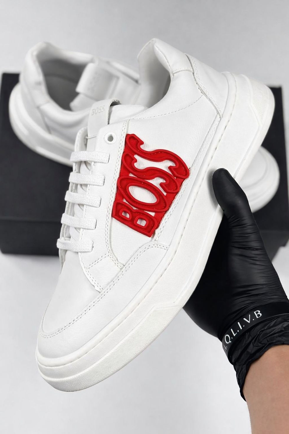 Miniatura: HUGO BOSS