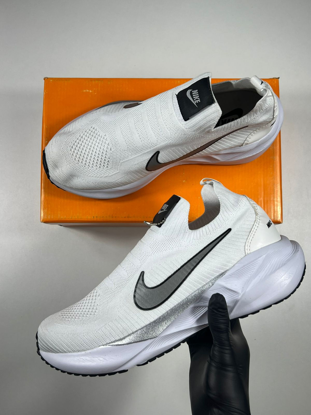 NIKE ZOOMX MEIA