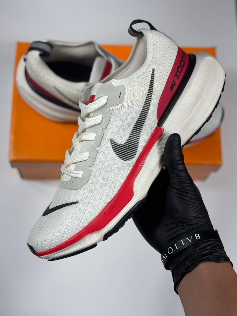 Miniatura: NIKE ZOOM X 