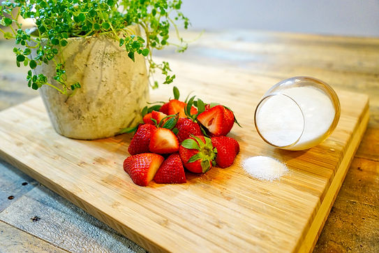At Sharab Shrubs, our vinegar based cocktail mixers use fresh, locally grown produce to ensure every bottle is full of home-grown flavors.