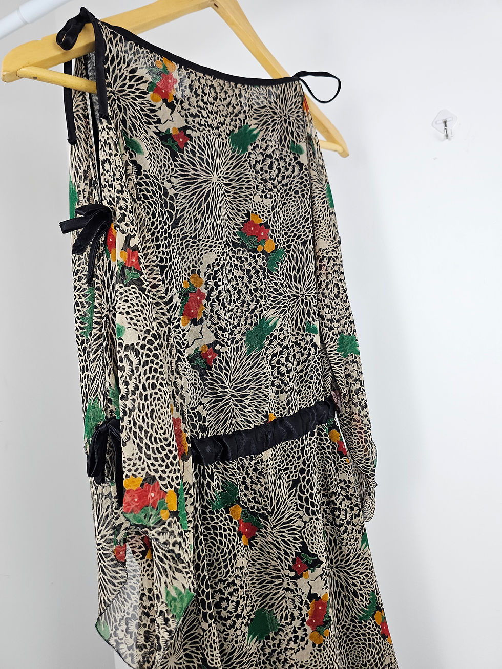 Thumbnail: Vintage 1970s Domino D Floaty Dress 
