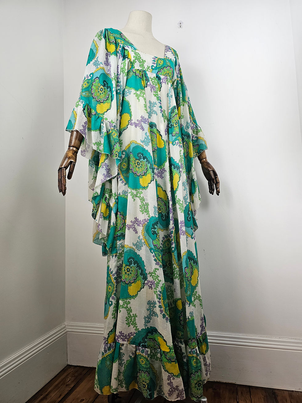 Thumbnail: 1970s David Silverman Angel Sleeve Maxi