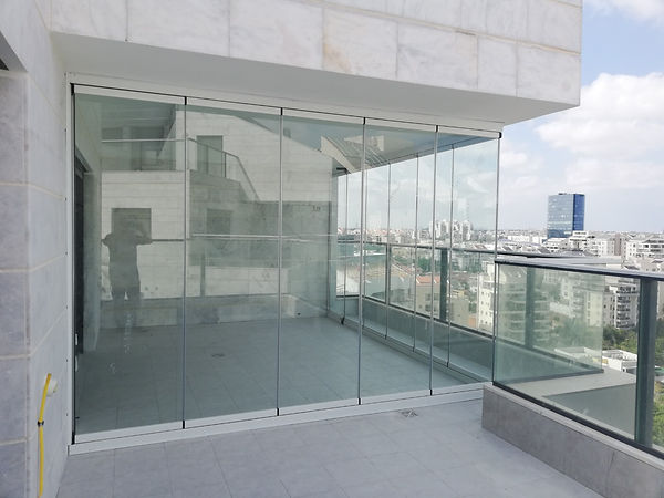 Giyotin cam Sistemleri