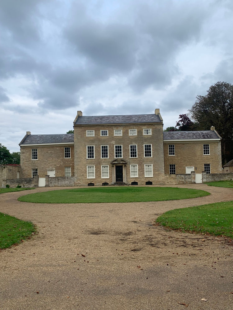Great Linford Manor