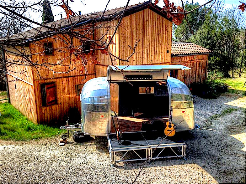 Airstream Bar Lounge And More As Rental For Your Events