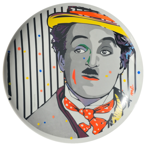 Stripes Chaplin - Customizado por Milene Carvalho | Plates Gallery