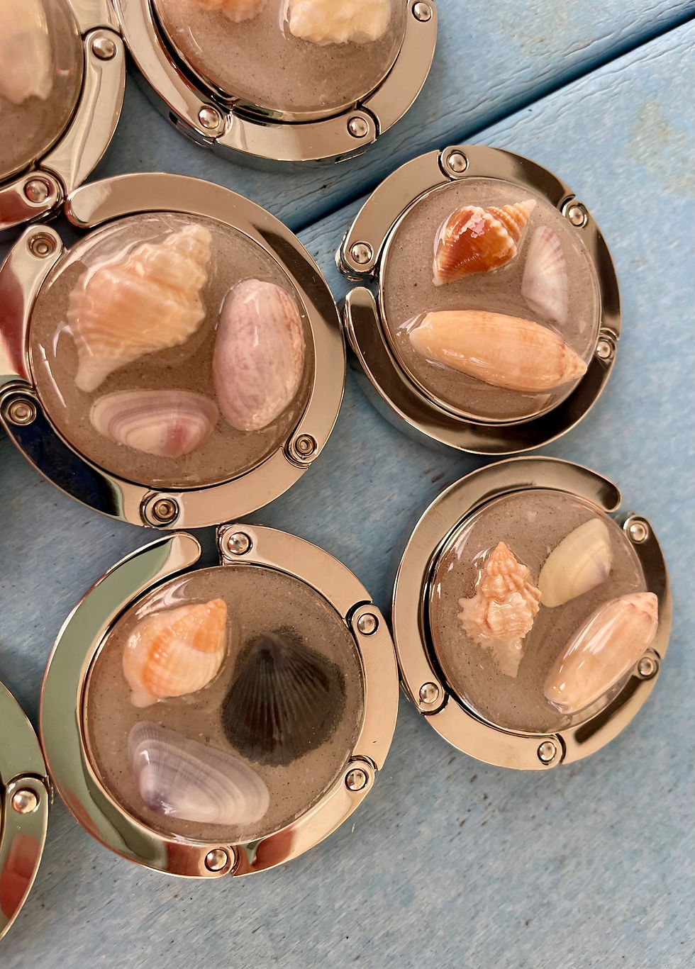 Thumbnail: Coastal Mini Shells Purse Hanger