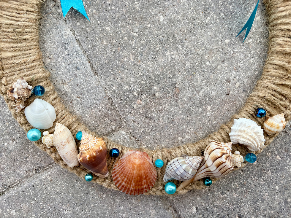 Thumbnail: Jute Shell Wreath with Teal Accents