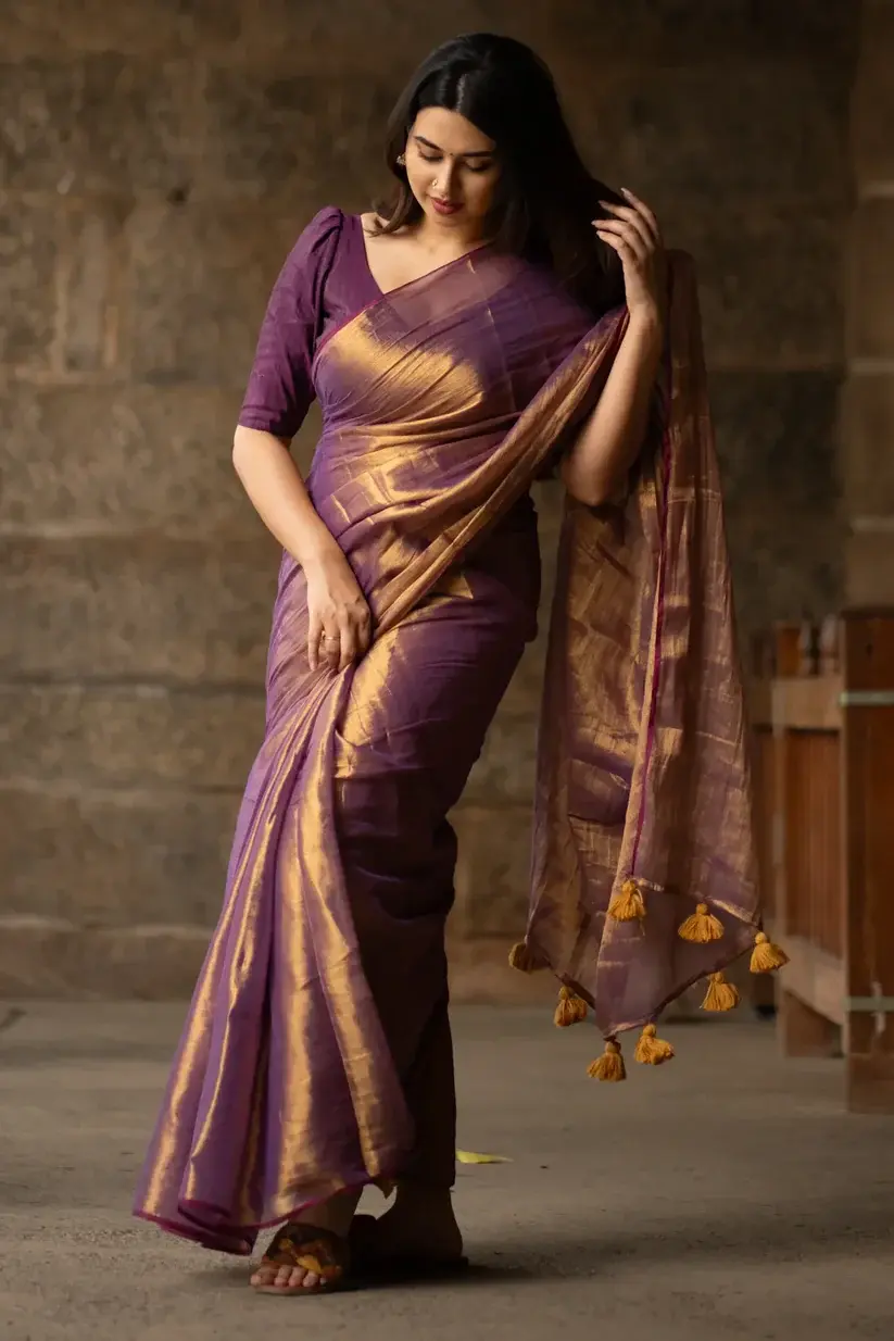 Himani-Rose-Gold-Tissue-Cotton-Saree1_11d6a602-df0c-47ca-babc-13ac03742d0f.webp