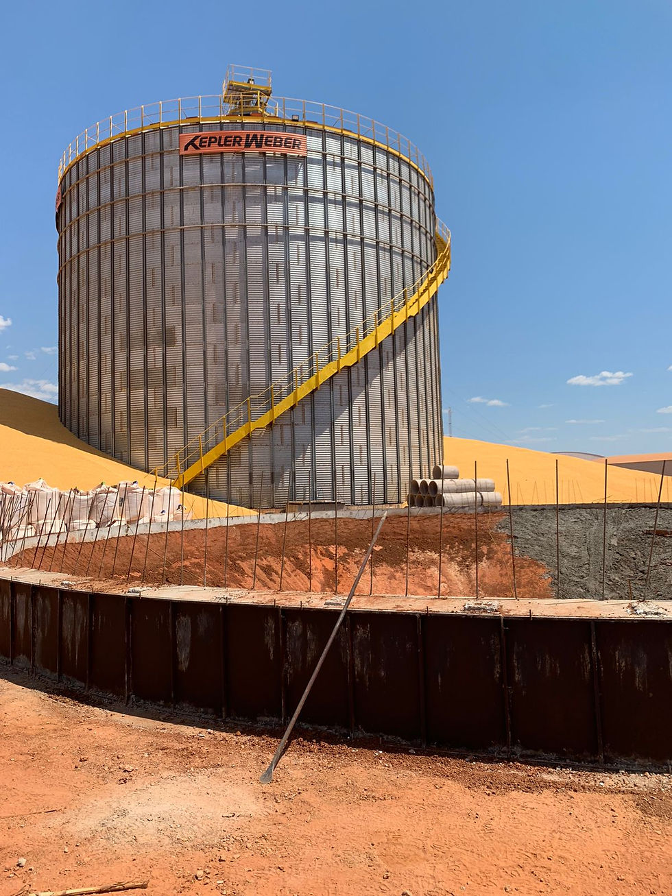 Construção de Base para Silo e Instalação