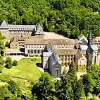 6835de6aad99b6a8b50e8037_6-Abbaye_20Sainte-Marie_20de_lieu unique.webp