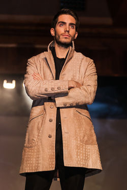 Desfile | Manero & Co. | Centro difusor de la piel | Hostelería Salamanca      