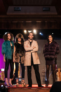 Desfile | Manero & Co. | Centro difusor de la piel | Hostelería Salamanca      