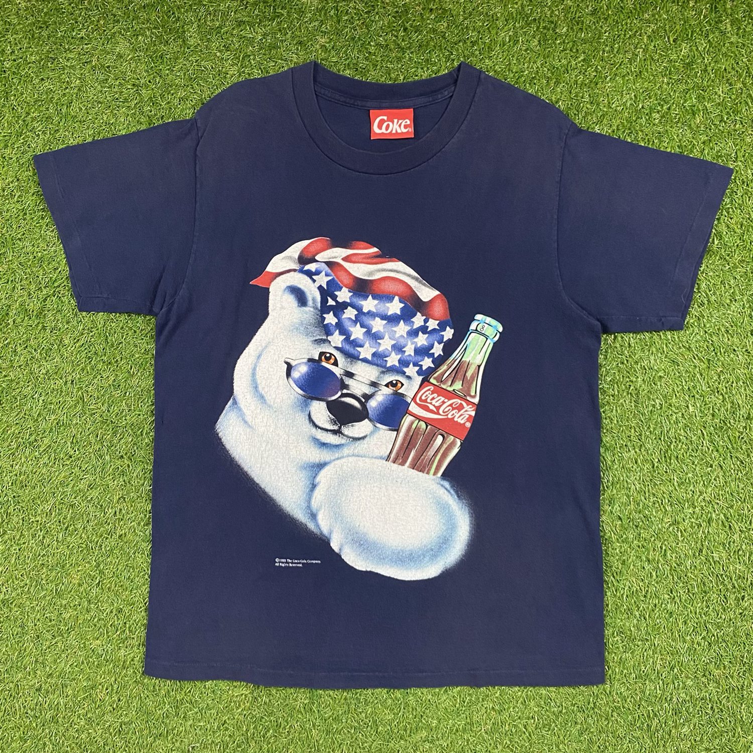 1995 Coca-Cola Bear USA T-Shirt Size L