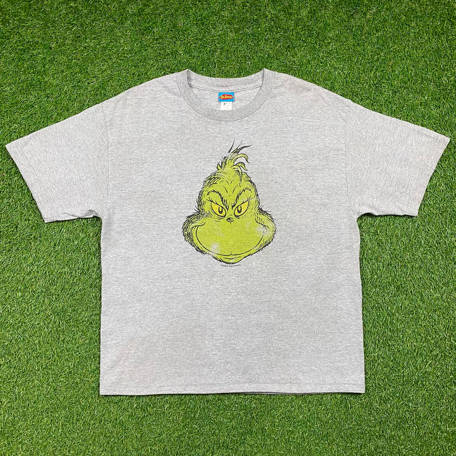 2000s Dr. Seuss Grinch Christmas T-Shirt Size L