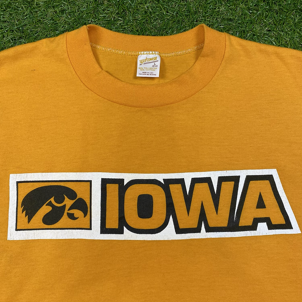 Thumbnail: 80s Iowa Hawkeyes Spellout T-Shirt Size L