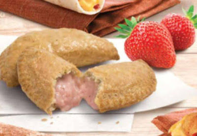 Taco Bell Strawberries and Cream Popanadas 2016