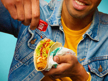 We Tried Taco Bell's New Cantina Crispy Chicken Tacos to See if They're Worth the Hype