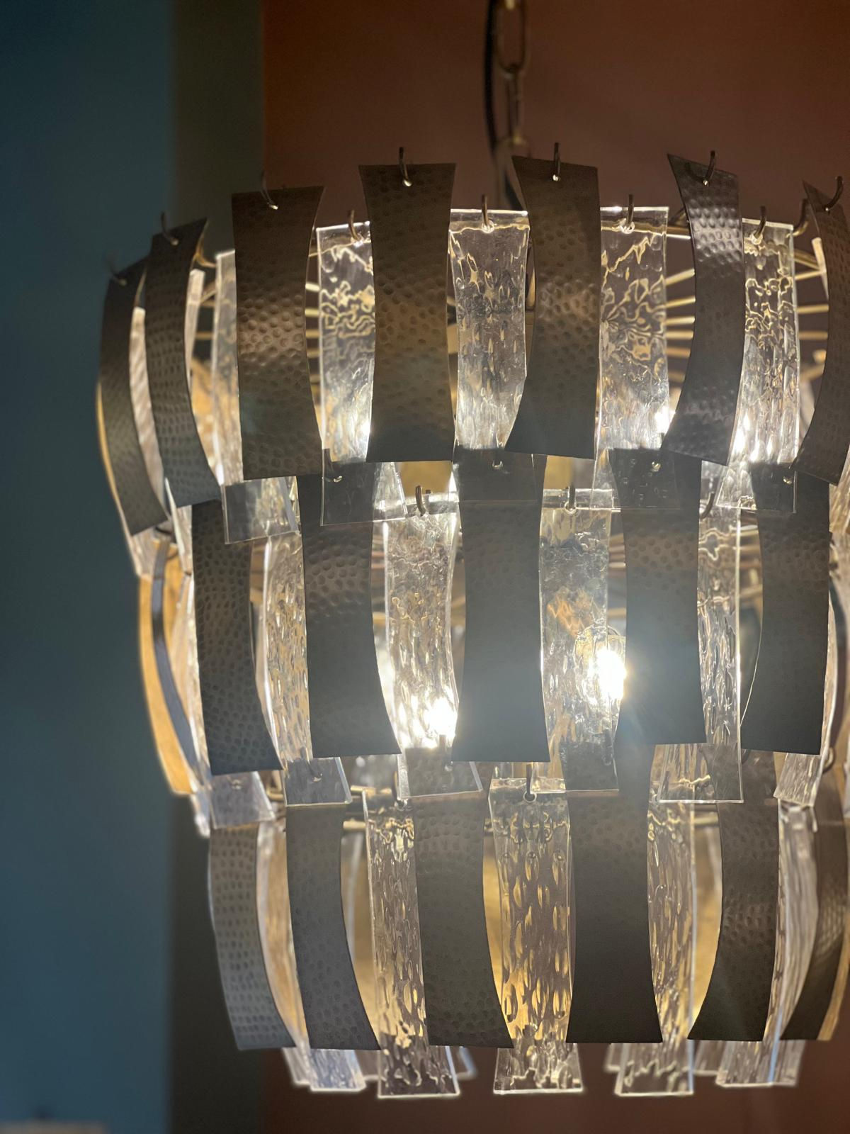 Lampadario 3 livelli stecche di vetro e metallo