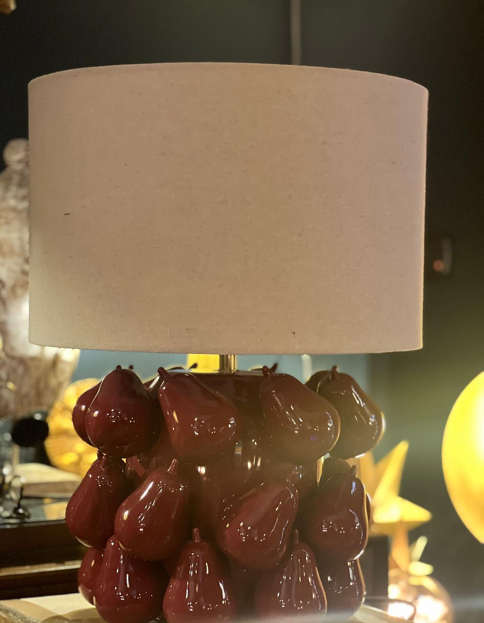 Miniatura: Lampada in ceramica bordeaux "Pera" cappello in lino