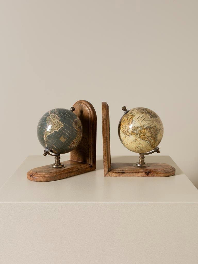 Miniatura: Fermalibri in metallo e legno "Mappamondi"