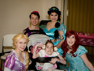 Huntington Royalty visits Ohio Girl