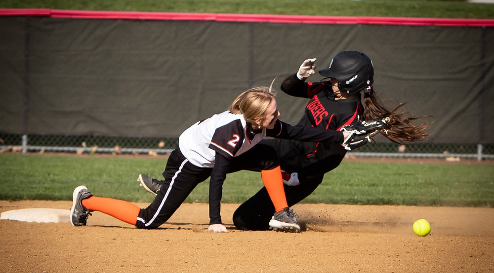 Bluffton falls to Wabash in Varsity Softball