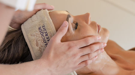 Signature Age-Supportive Facial - Holistic Beauty Uxbridge