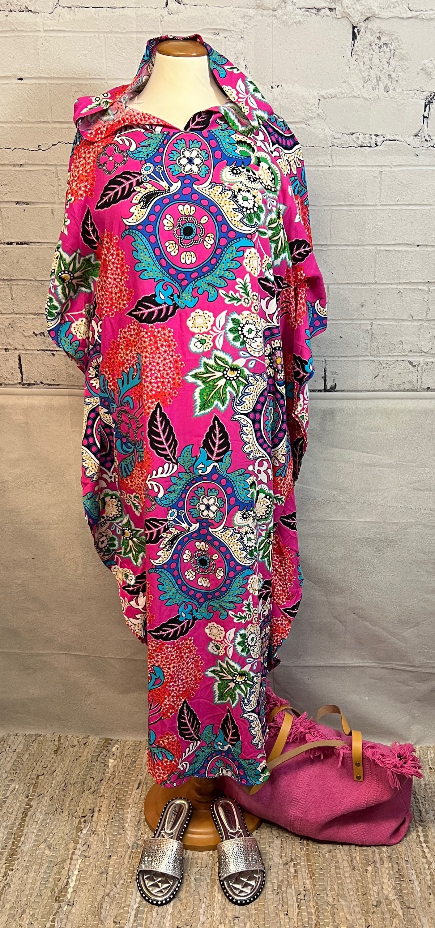 Viskose boho Strandkleid mit Kapuze