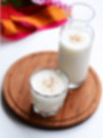 Lassi (søde ell. saltet)