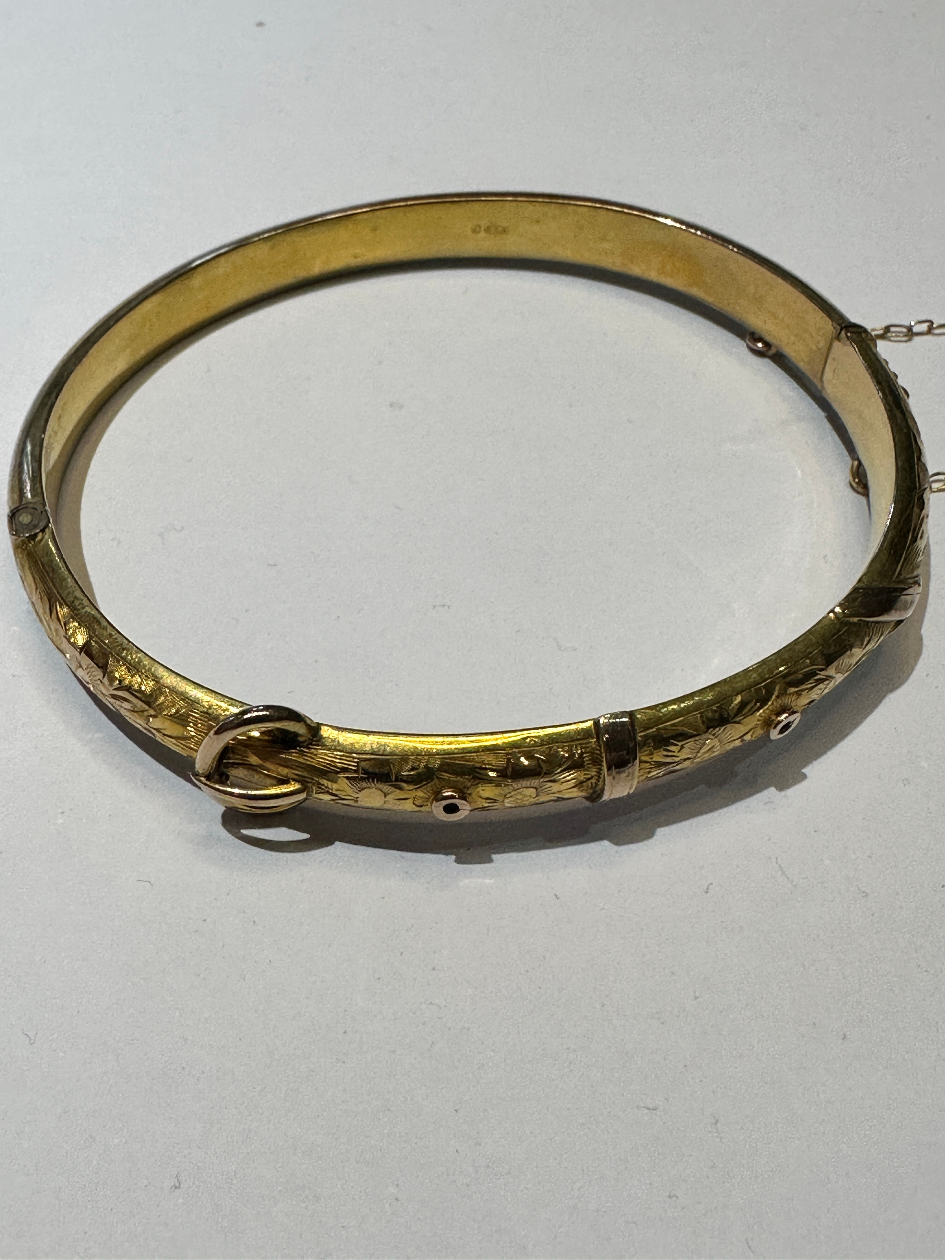 Yellow Rose Gold Belt Bangle