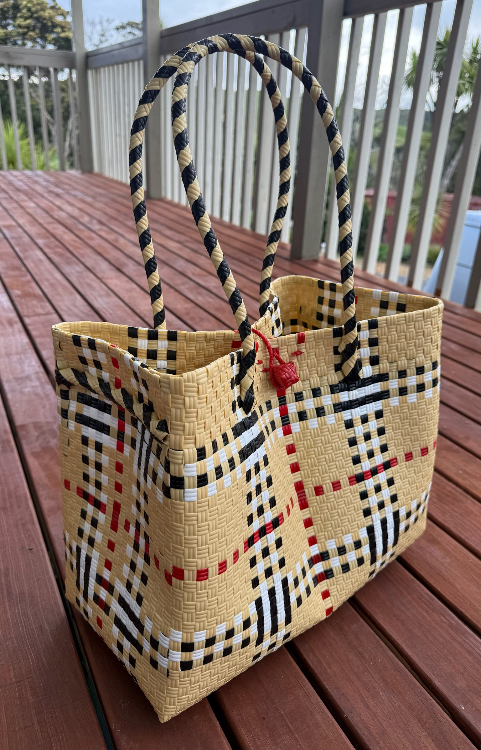Cream/Black/White/Red Pattern Style Tote Bag