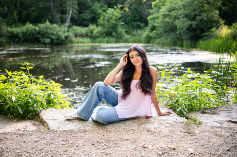 rustic senior photos in pittsburgh