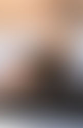 A Glamorous Senior Photo Session in Downtown Pittsburgh