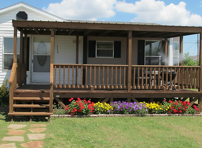 10x20 Deck, Stained, Single slope Roof, 4' Wide Steps