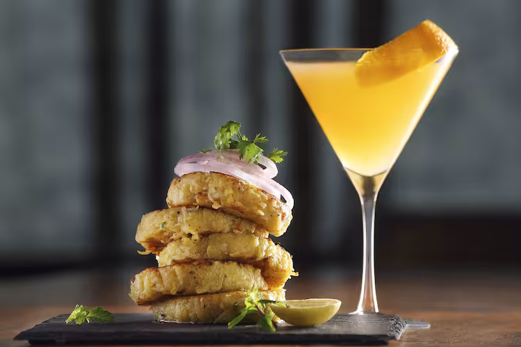 Sahib Room & Kipling Bar Price Average Cost Rs. 4,000/- approx. Timings Monday-Sunday 12:30 PM – 3.30 PM 7:00 PM – 11.30 PM Sahib Room & Kipling Bar St. Regis Contact Number +912261628422 Sahib Room & Kipling Bar Location Gandhi Nagar, Upper Worli, Worli, Mumbai, Maharashtra, Ind