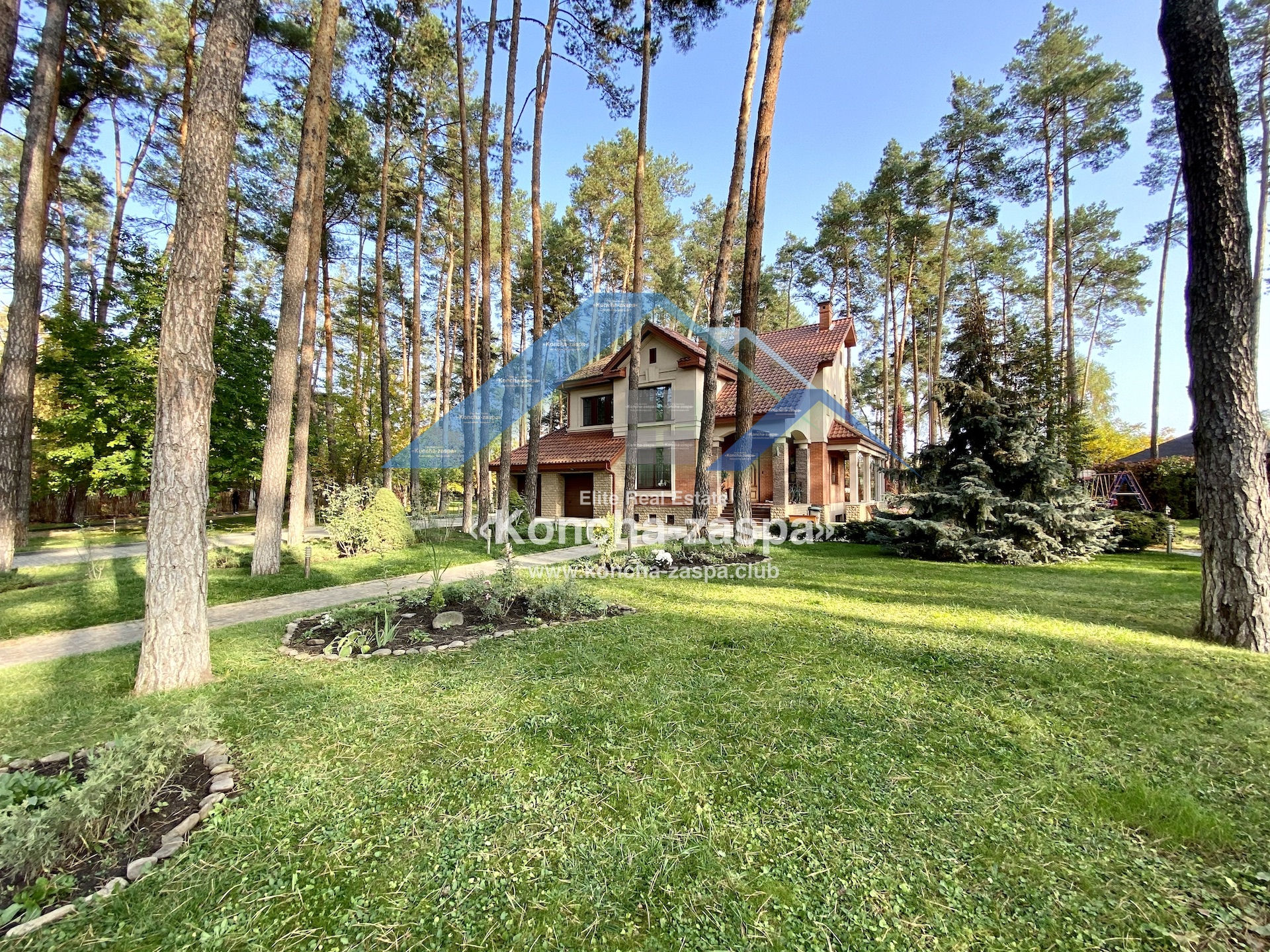 Selling a house in a pine forest