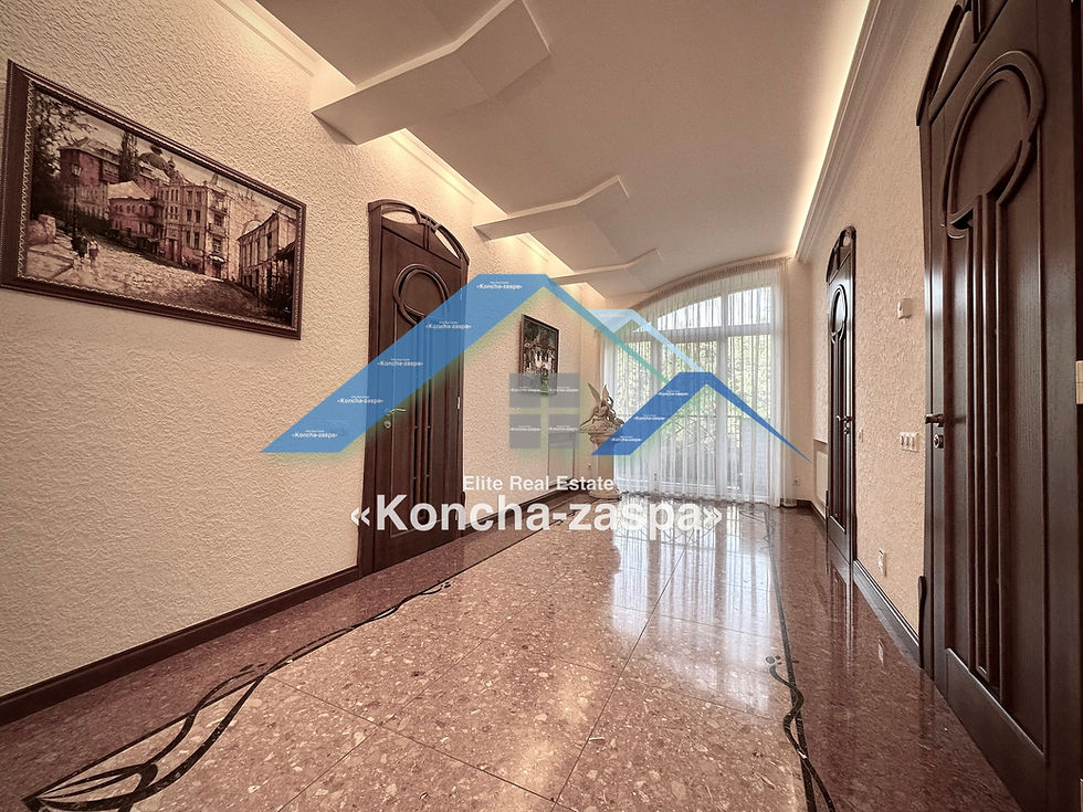 Прев'ю: Будинок з каскадом озер та басейном у Козині