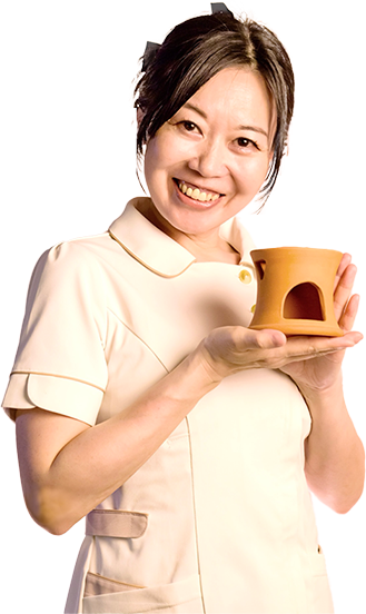 黄土漢方よもぎ蒸し　店主　コズエ