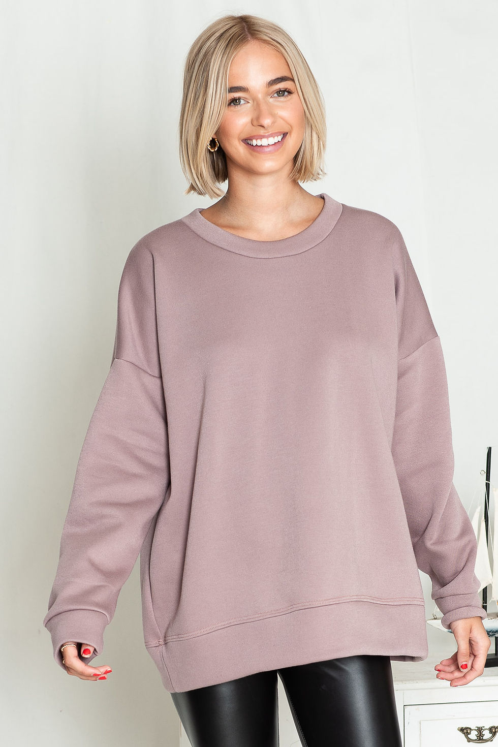 Thumbnail: OVERSIZED FLEECE SWEATSHIRT
