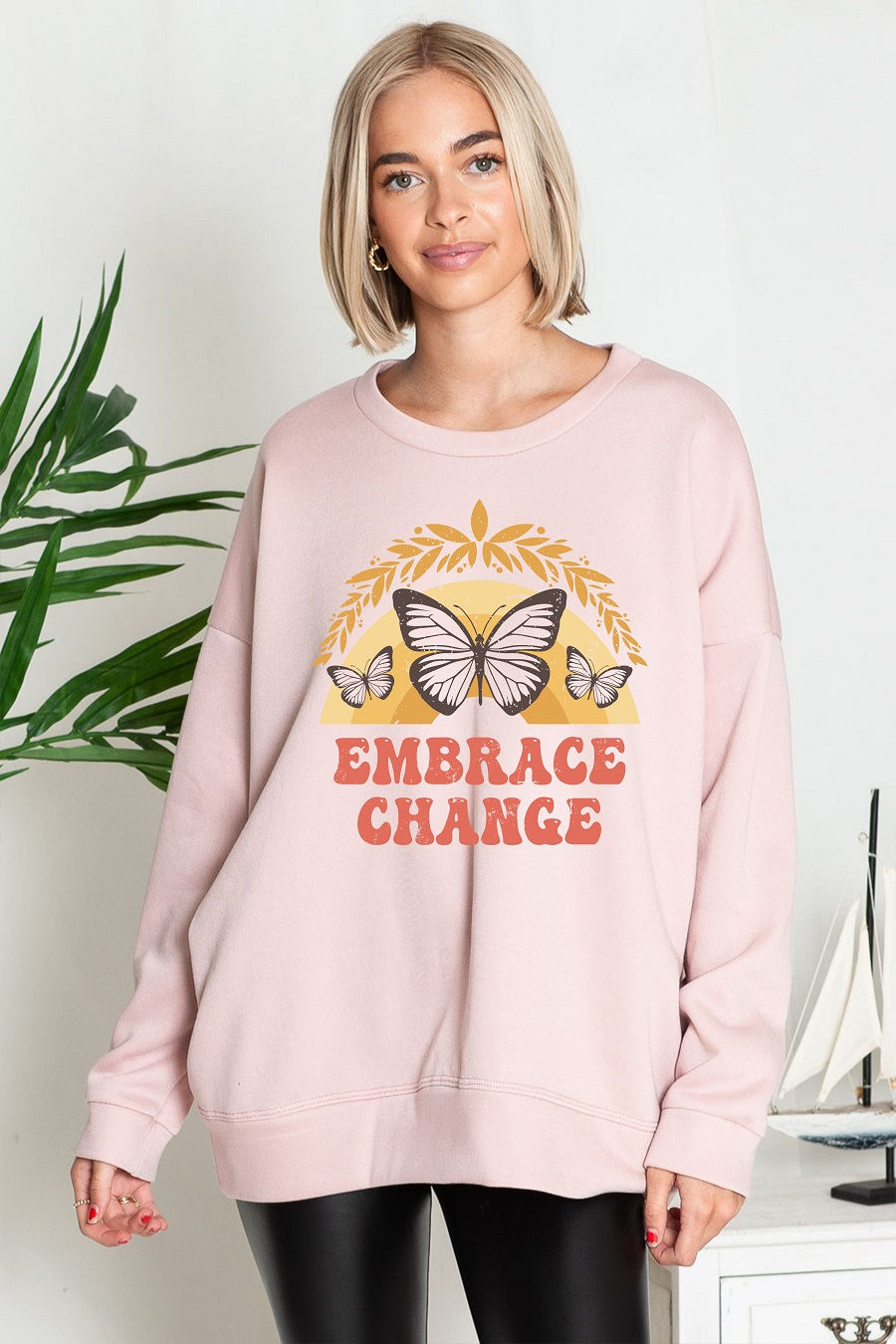 Thumbnail: OVERSIZED SWEATSHIRT EMBRACE CHANGE PRINT