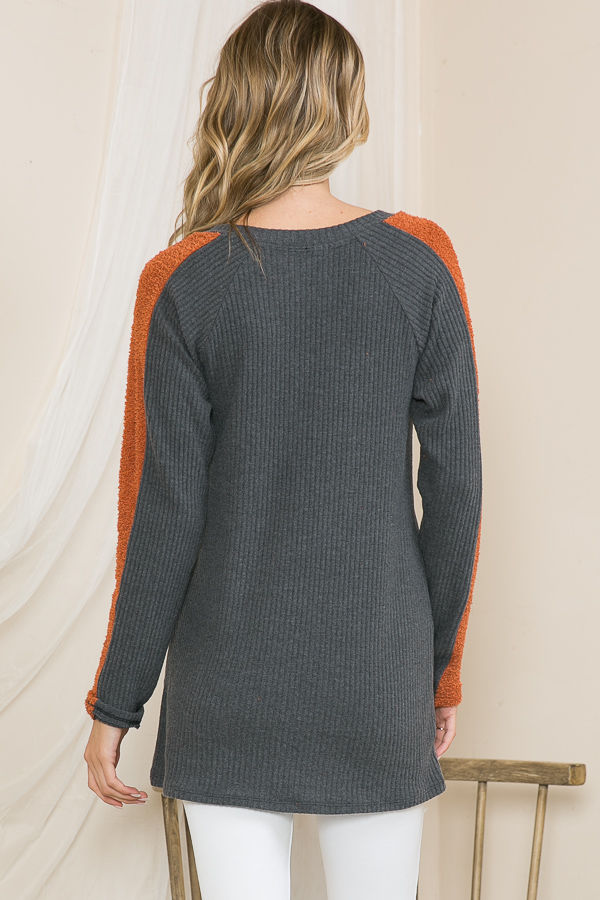 Thumbnail: V-NECK TUNIC TOP WITH FUZZY SLEEVE CONTRAST