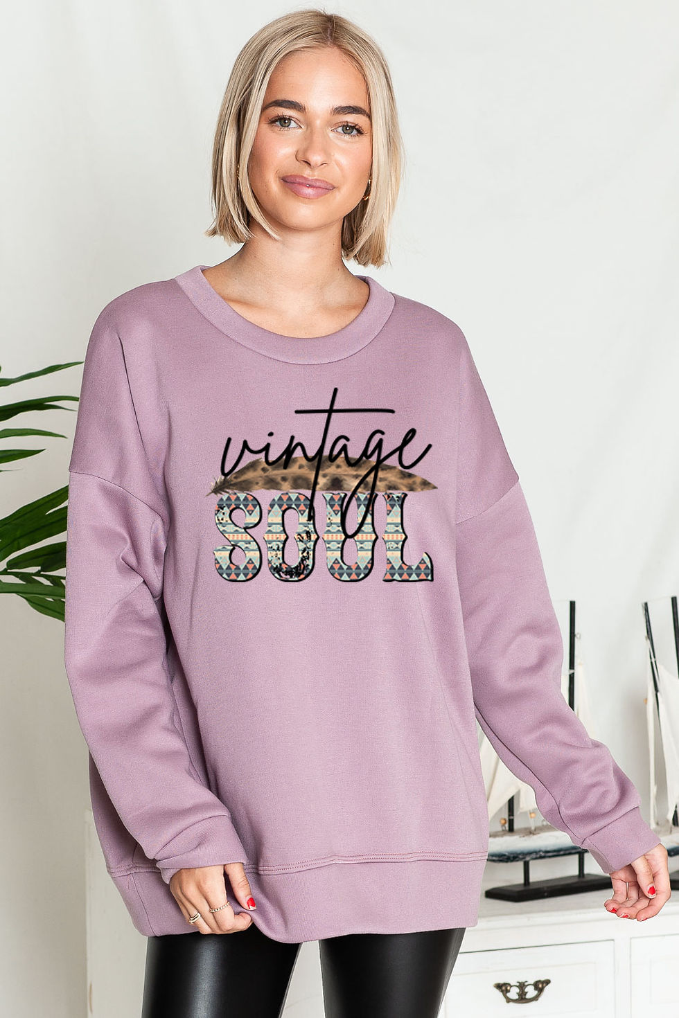 Thumbnail: Oversized Sweatshirt with VINTAGE SOUL Print