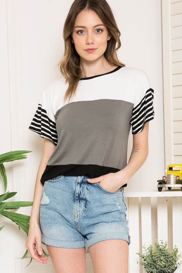 Thumbnail: COLOR BLOCK TUNIC TOP WITH STRIPE SLEEVES (2-2-2)