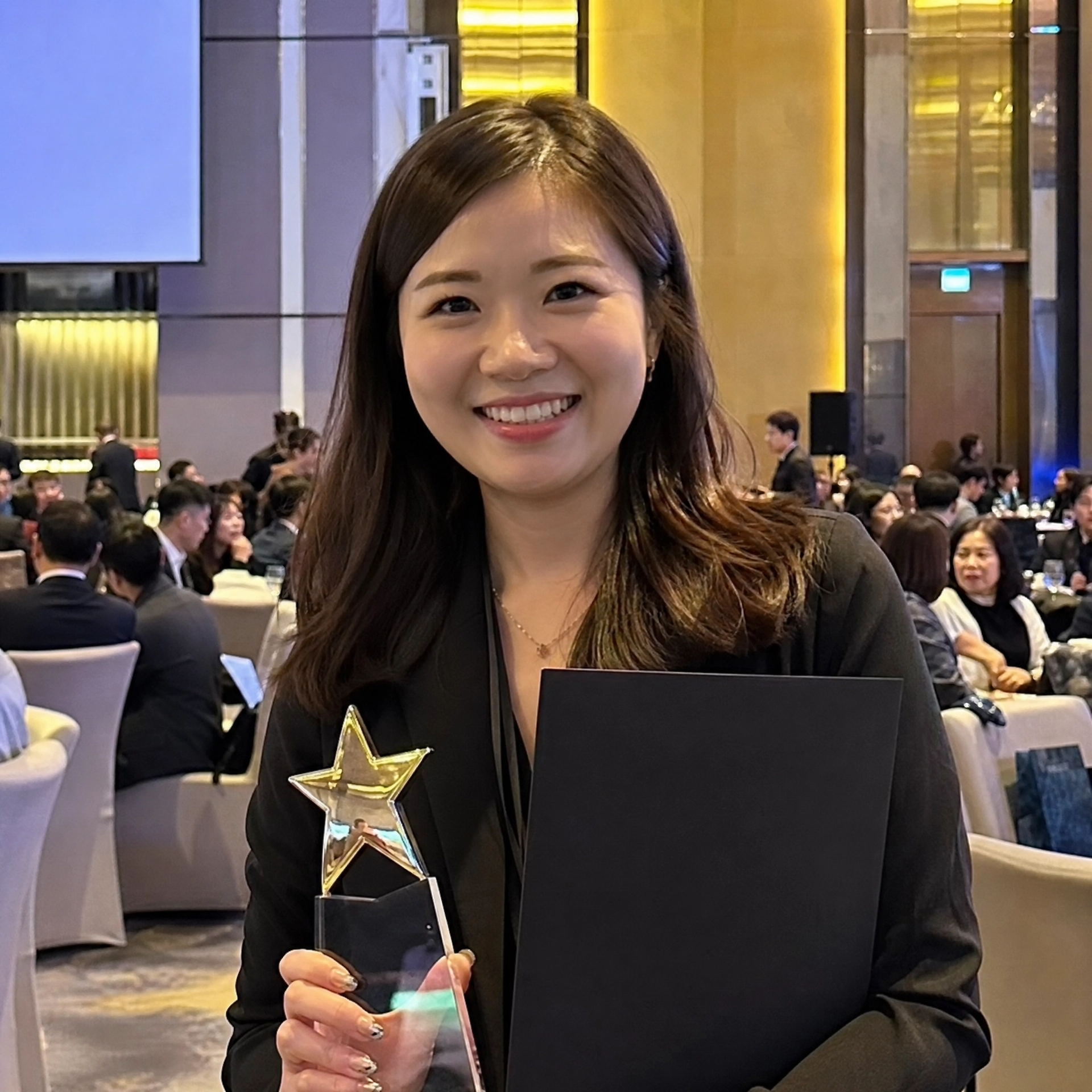 gd_client_mix_02_award.png