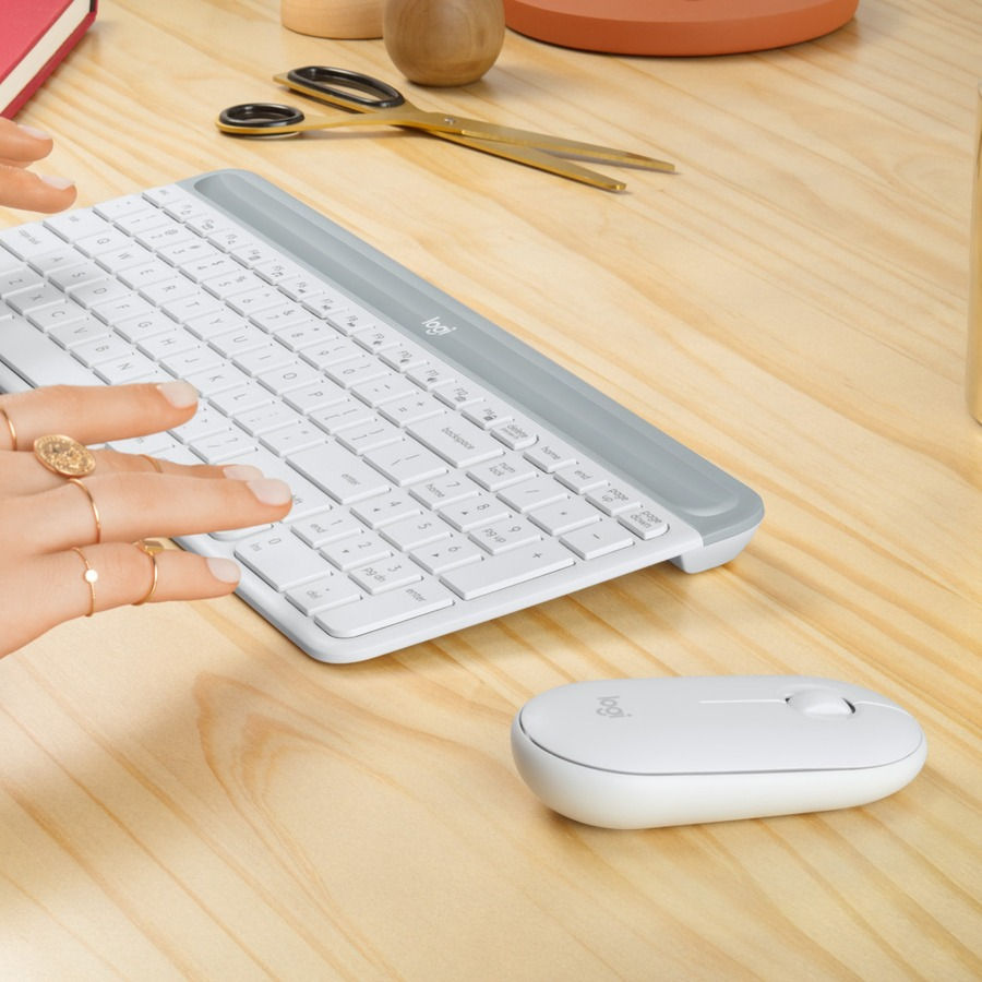 Thumbnail: Logitech MK470 Slim Wireless Keyboard and Mouse Combo - Off White