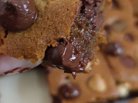 Triple Chocolate Espresso Cookie Bars