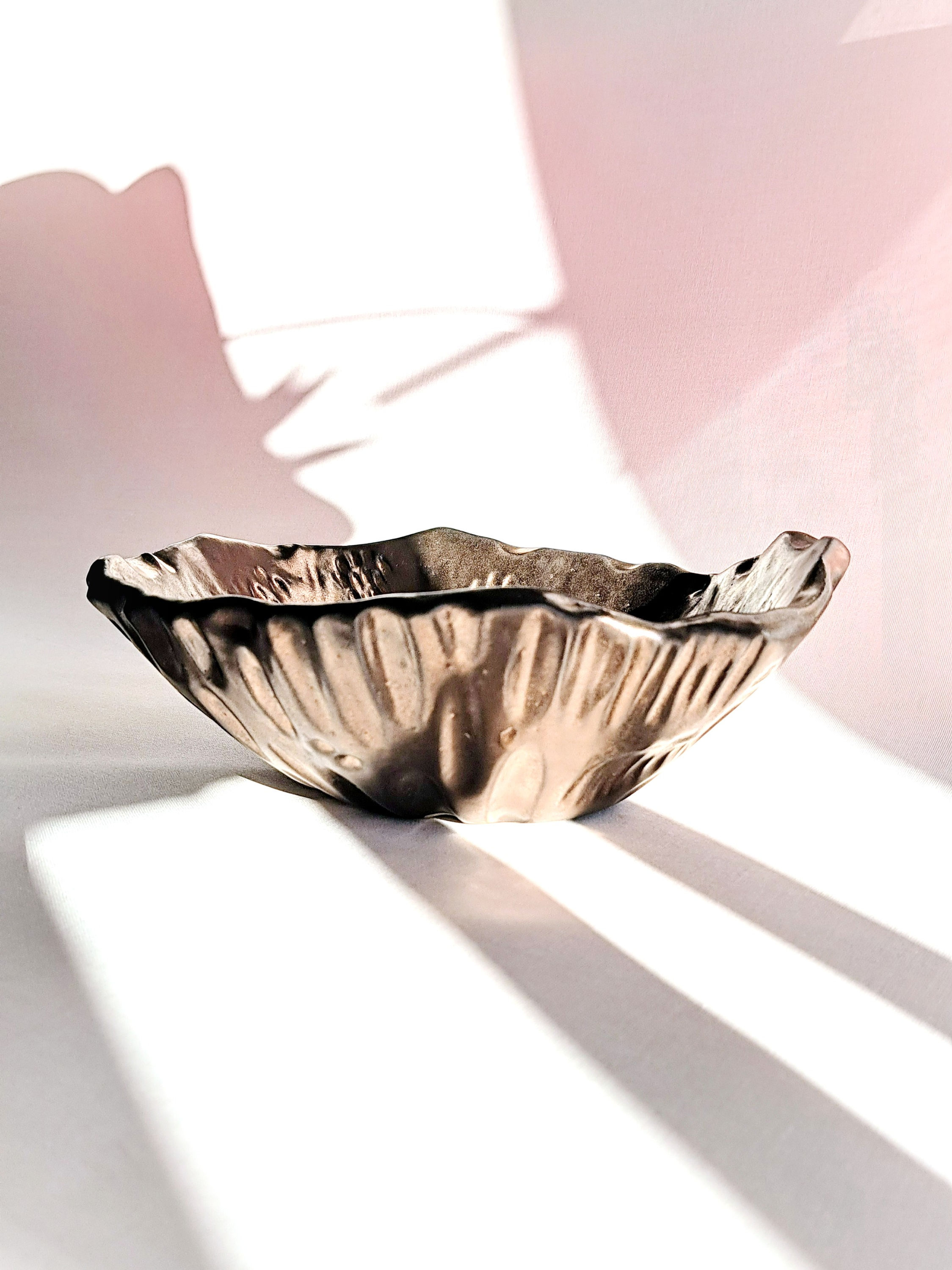 Antique Brass carved bowl (26x10cm)
