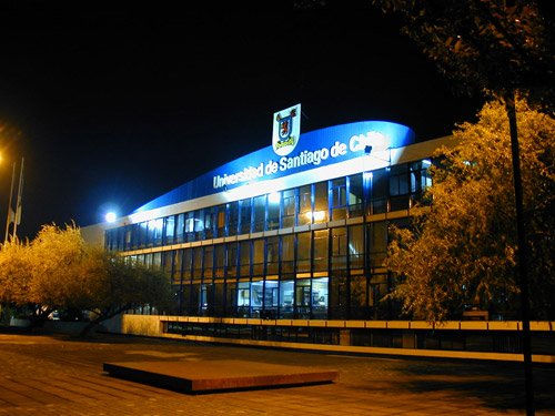 Frontis noche.jpg