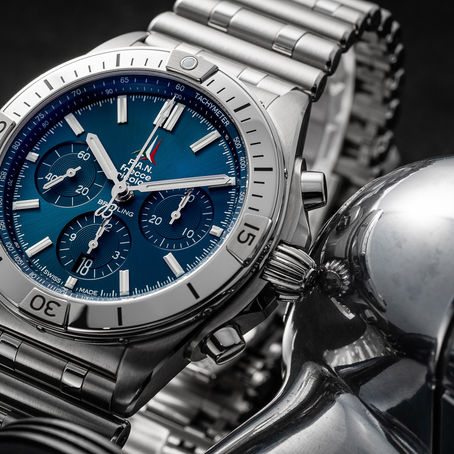 Breitling全新Chronomat運動表夠百搭
